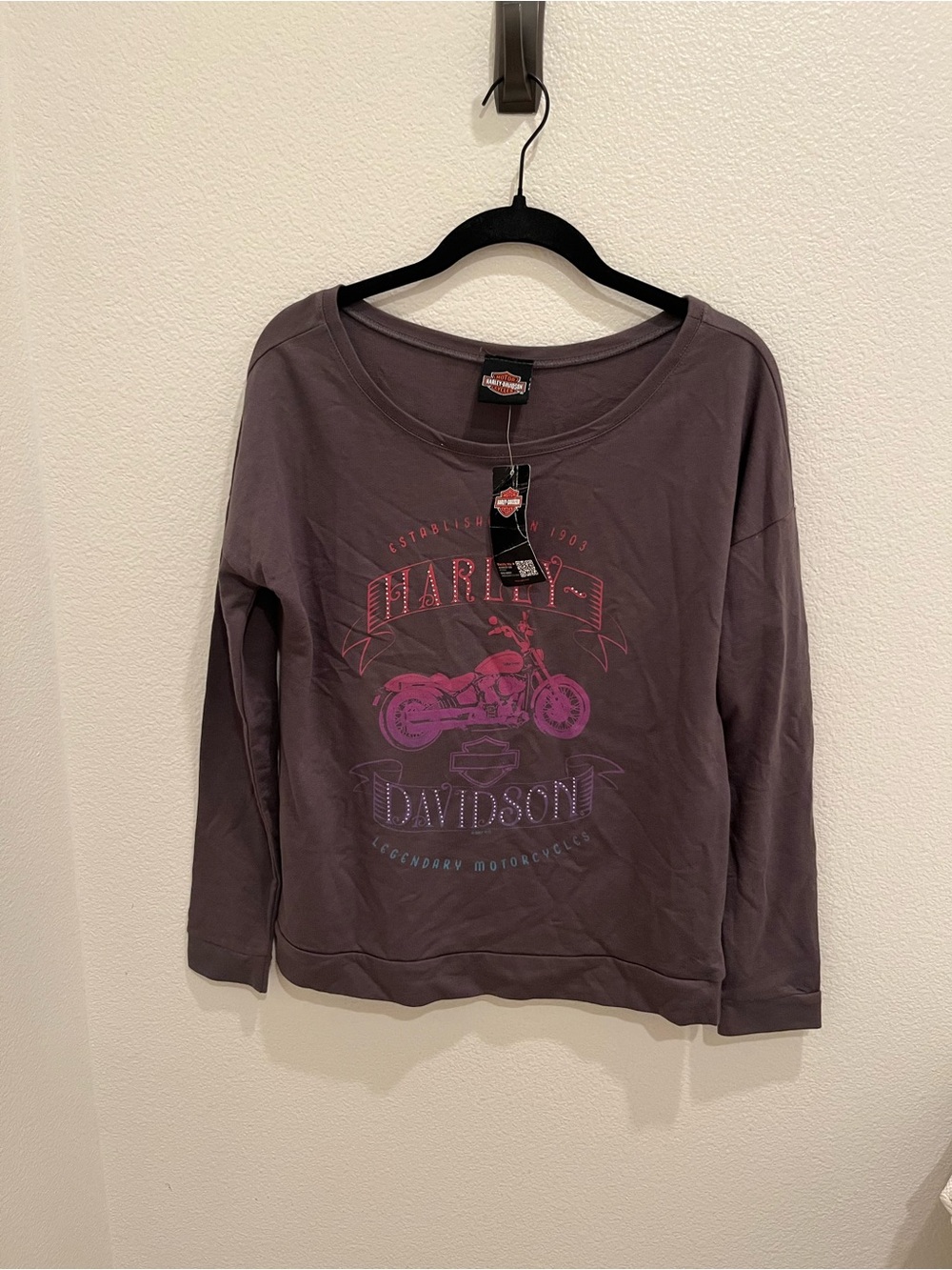 Harley-Davidson Long Sleeve Graphic Top – Size Small – NWT - Picture 7 of 7